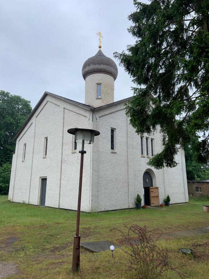 St. Georg Kloster Milmersdorf Exteriér fotografie